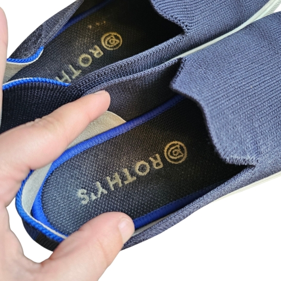 Rothy's Navy Blue Slip-On Shoe Sneakers Size 8 - Picture 3 of 6